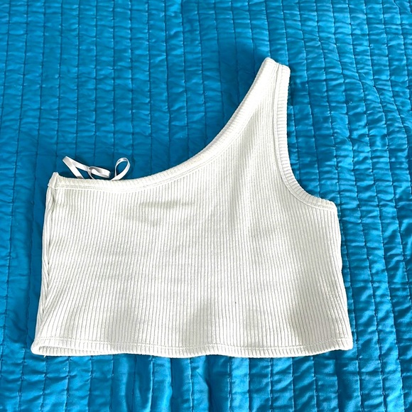 One shoulder sweater ribbed crop top - Picture 2 of 3